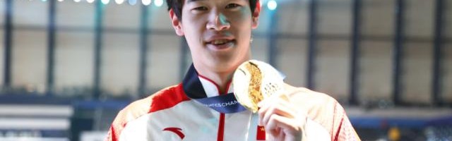 潘展乐破世界纪录+世锦赛4冠王 中国的“世界飞鱼”