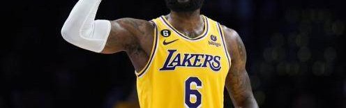 开云体育入口-湖勇舆论战持续升温 詹姆斯也被扒出假摔黑历史